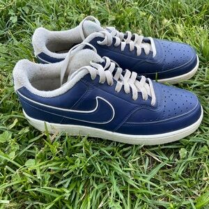 Size 10 Blue Nike Court Vision low